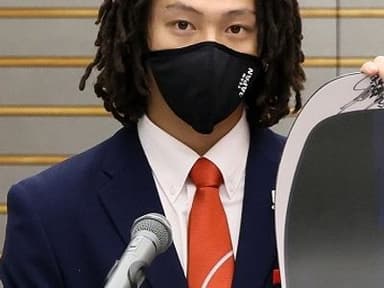 Ayumu Hirano